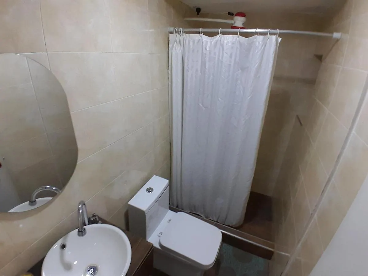 ホテル Habitacion Agradable, Corferias - Embajada Usa ボゴタ ゲストハウス
